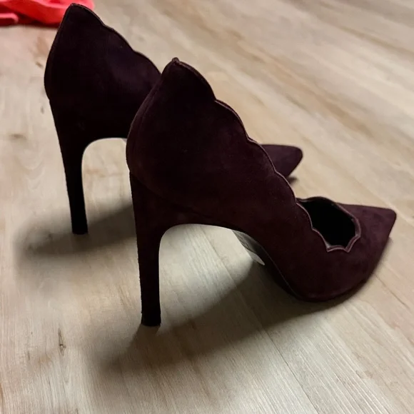 Stuart Weitzman Burgundy Heels - Picture 6 of 16